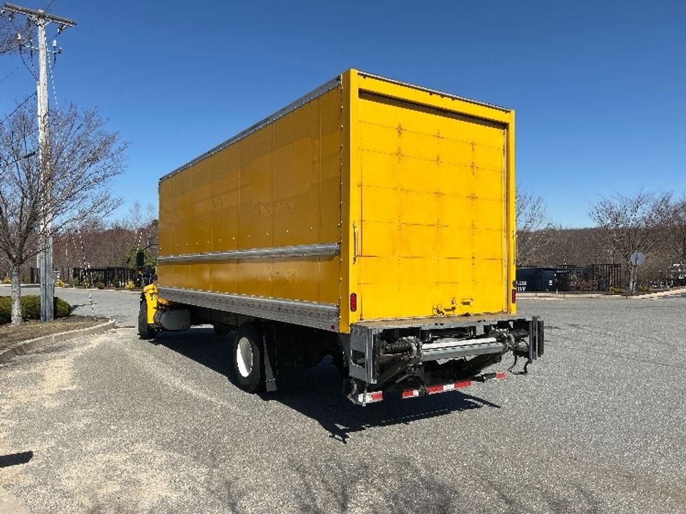Medium Duty Box Truck-Light and Medium Duty Trucks-International-2020-MV607-Fitchburg-MA-210,650\n\t\tmiles-$ 36,000 - Image 6