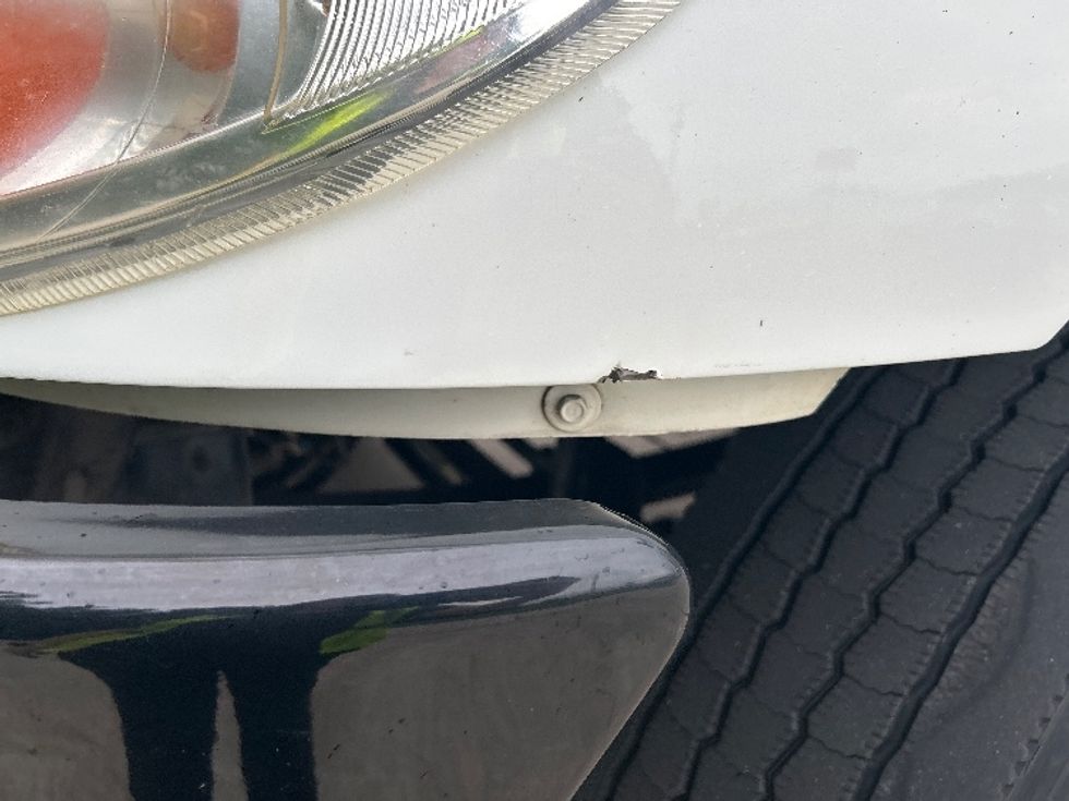 Medium Duty Box Truck-Light and Medium Duty Trucks-International-2020-MV607-Florence-SC-216,485\n\t\tmiles-$ 45,750 - Image 29