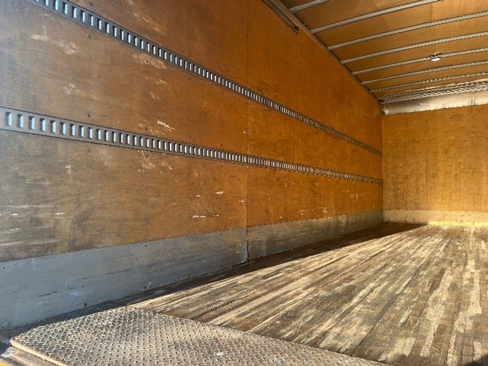 Medium Duty Box Truck-Light and Medium Duty Trucks-International-2020-MV607-Florence-SC-335,926\n\t\tmiles-$ 22,250 - Image 11