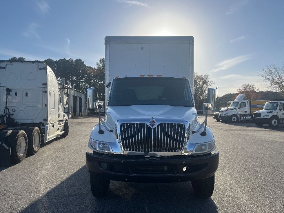 Medium Duty Box Truck-Light and Medium Duty Trucks-International-2020-MV607-Florence-SC-335,926\n\t\tmiles-$ 22,250 - Image 2