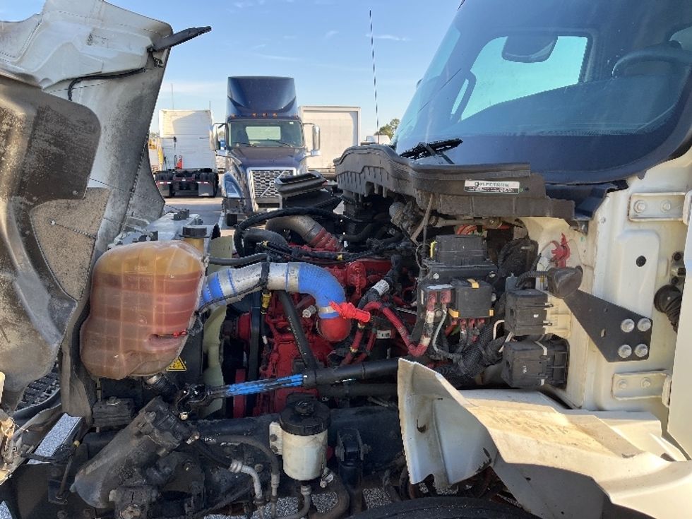 Medium Duty Box Truck-Light and Medium Duty Trucks-International-2020-MV607-Florence-SC-335,926\n\t\tmiles-$ 22,250 - Image 24