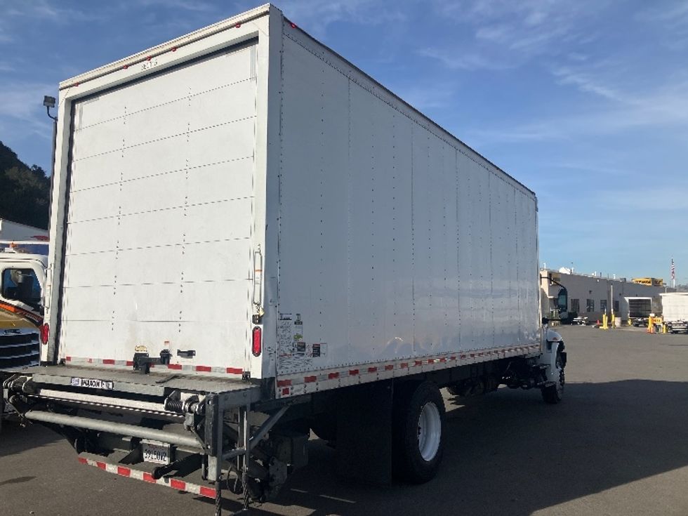 Medium Duty Box Truck-Light and Medium Duty Trucks-International-2020-MV607-Fontana-CA-107,852\n\t\tmiles-$ 62,750 - Image 13