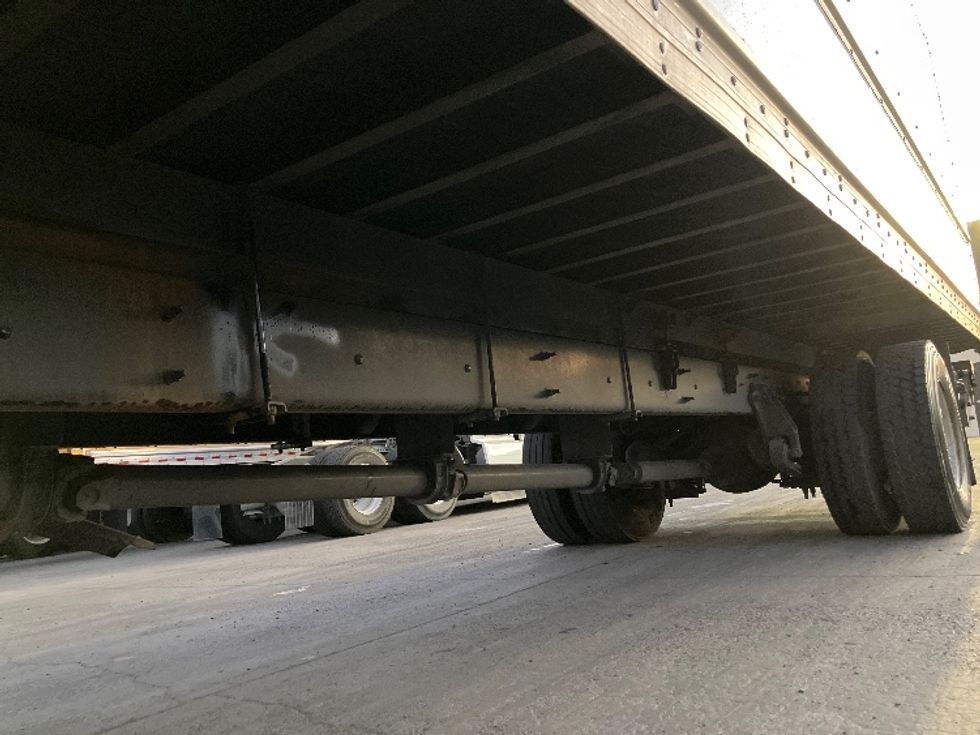 Medium Duty Box Truck-Light and Medium Duty Trucks-International-2020-MV607-Fontana-CA-152,439\n\t\tmiles-$ 51,250 - Image 5