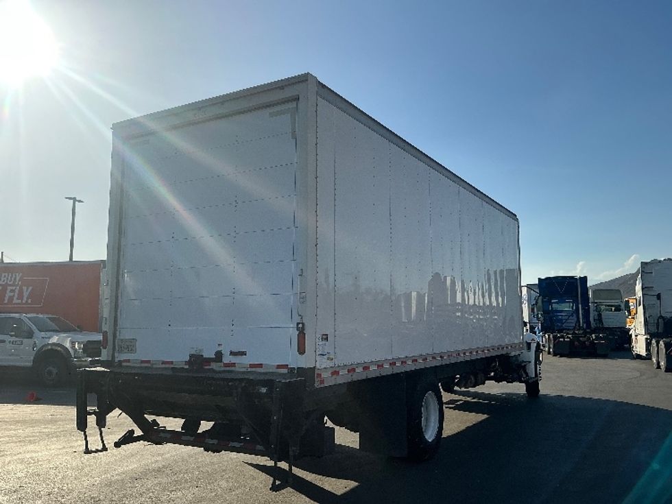 Medium Duty Box Truck-Light and Medium Duty Trucks-International-2020-MV607-Fontana-CA-175,628\n\t\tmiles-$ 47,750 - Image 13