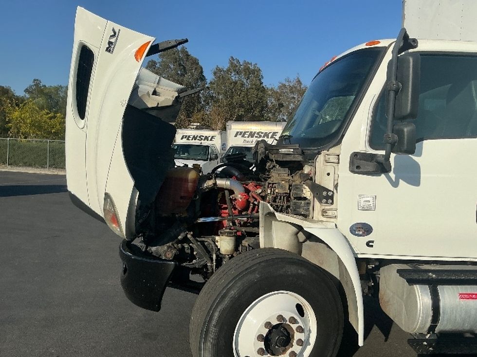 Medium Duty Box Truck-Light and Medium Duty Trucks-International-2020-MV607-Fontana-CA-175,628\n\t\tmiles-$ 47,750 - Image 24