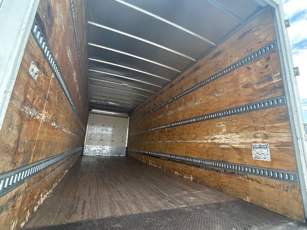 Medium Duty Box Truck-Light and Medium Duty Trucks-International-2020-MV607-Fontana-CA-203,765\n\t\tmiles-$ 50,250 - Image 12