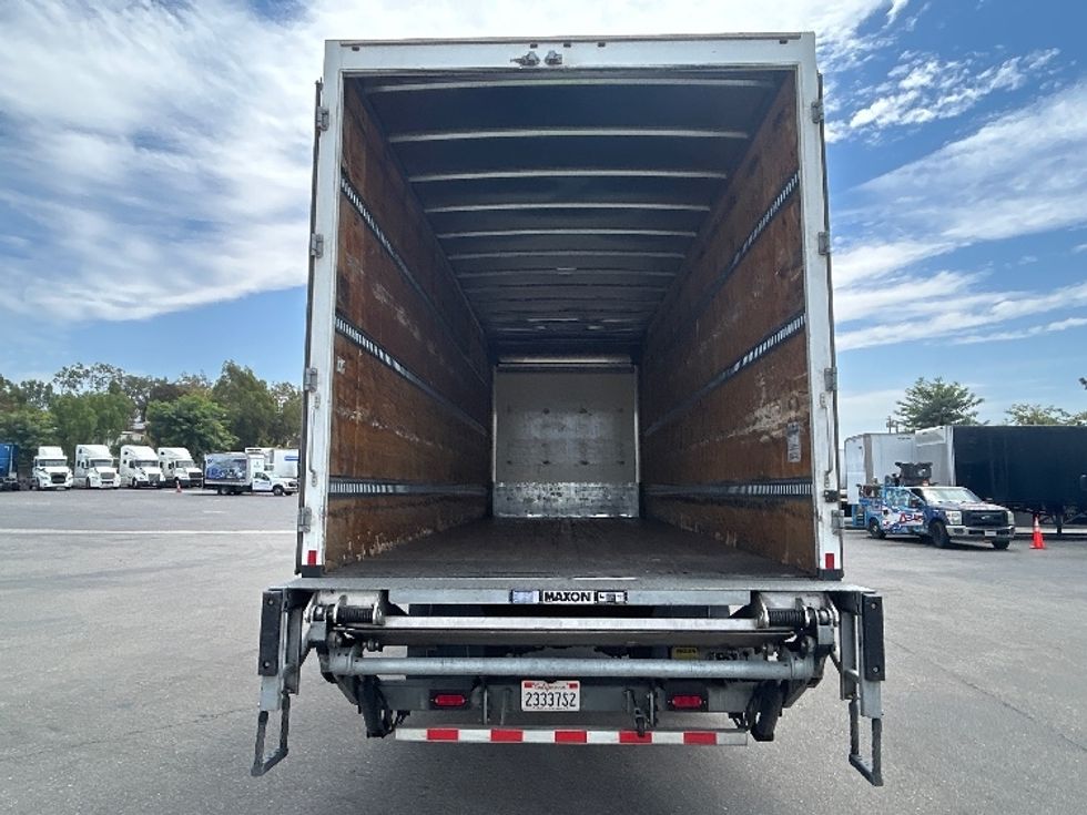 Medium Duty Box Truck-Light and Medium Duty Trucks-International-2020-MV607-Fontana-CA-203,765\n\t\tmiles-$ 50,250 - Image 8