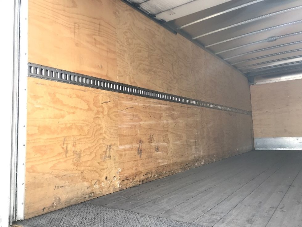 Medium Duty Box Truck-Light and Medium Duty Trucks-International-2020-MV607-Fontana-CA-70,776\n\t\tmiles-$ 58,000 - Image 11