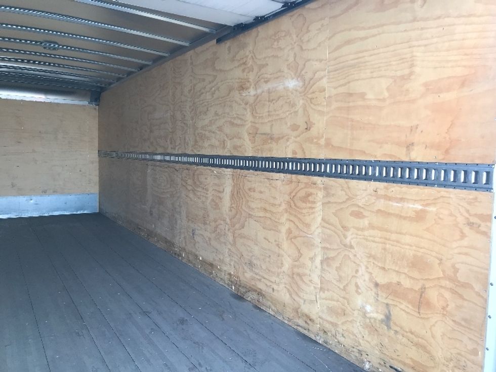 Medium Duty Box Truck-Light and Medium Duty Trucks-International-2020-MV607-Fontana-CA-70,776\n\t\tmiles-$ 58,000 - Image 12