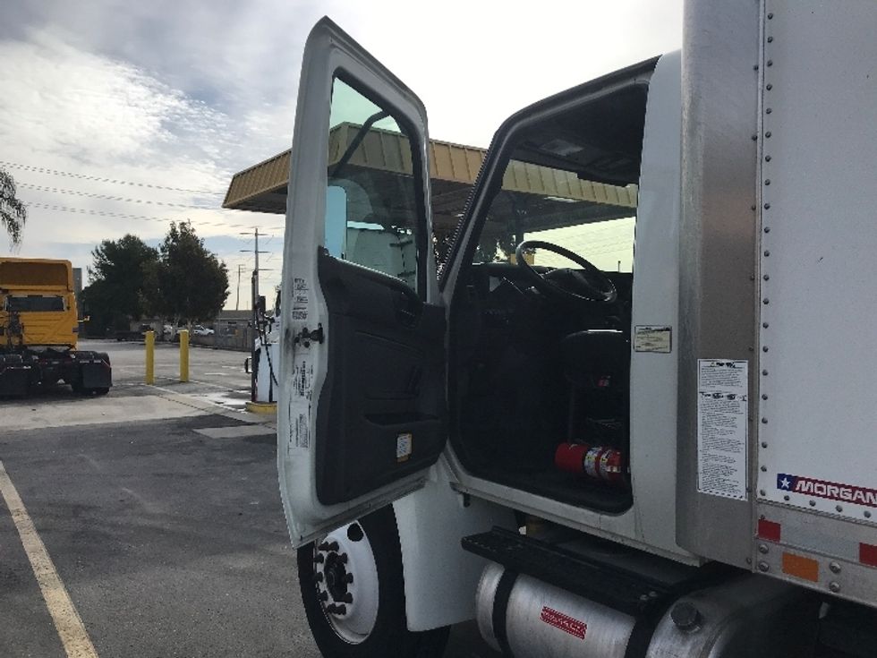 Medium Duty Box Truck-Light and Medium Duty Trucks-International-2020-MV607-Fontana-CA-70,776\n\t\tmiles-$ 58,000 - Image 16
