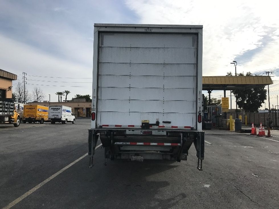 Medium Duty Box Truck-Light and Medium Duty Trucks-International-2020-MV607-Fontana-CA-70,776\n\t\tmiles-$ 58,000 - Image 7