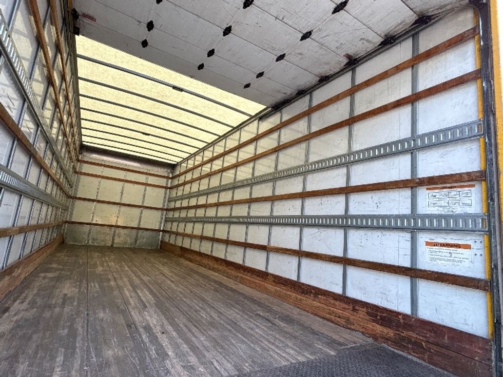 Medium Duty Box Truck-Light and Medium Duty Trucks-International-2020-MV607-Forest Park-GA-105,449\n\t\tmiles-$ 56,500 - Image 12