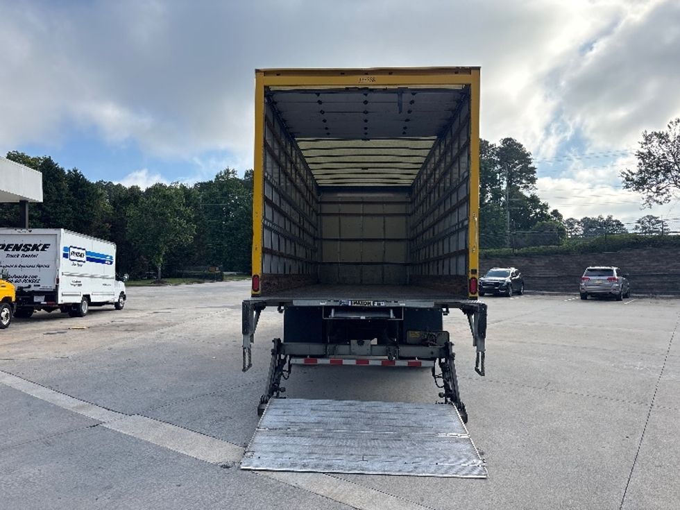 Medium Duty Box Truck-Light and Medium Duty Trucks-International-2020-MV607-Forest Park-GA-105,449\n\t\tmiles-$ 56,500 - Image 9