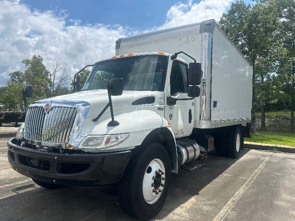 Medium Duty Box Truck-Light and Medium Duty Trucks-International-2020-MV607-Forest Park-GA-114,111\n\t\tmiles-$ 42,750 - Image 3