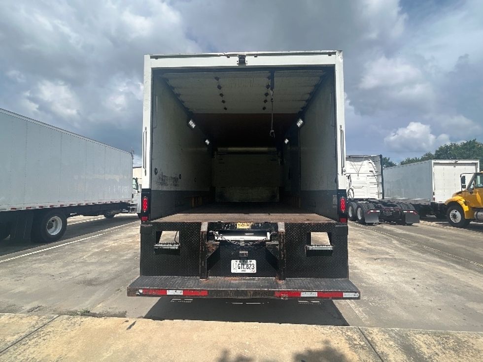 Medium Duty Box Truck-Light and Medium Duty Trucks-International-2020-MV607-Forest Park-GA-114,111\n\t\tmiles-$ 42,750 - Image 8