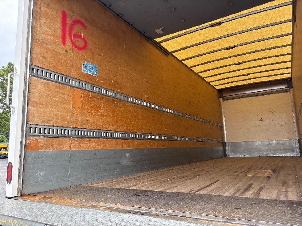 Medium Duty Box Truck-Light and Medium Duty Trucks-International-2020-MV607-Forest Park-GA-126,887\n\t\tmiles-$ 64,250 - Image 11