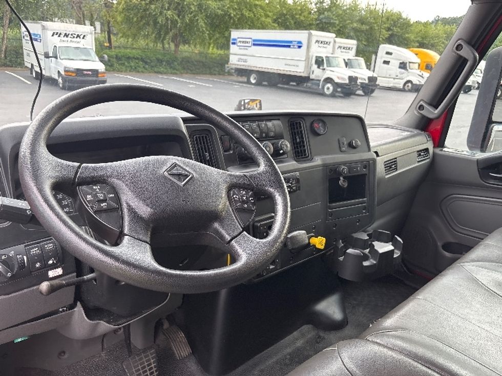Medium Duty Box Truck-Light and Medium Duty Trucks-International-2020-MV607-Forest Park-GA-126,887\n\t\tmiles-$ 64,250 - Image 17