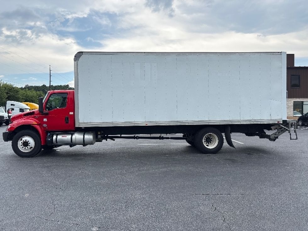 Medium Duty Box Truck-Light and Medium Duty Trucks-International-2020-MV607-Forest Park-GA-126,887\n\t\tmiles-$ 64,250 - Image 4