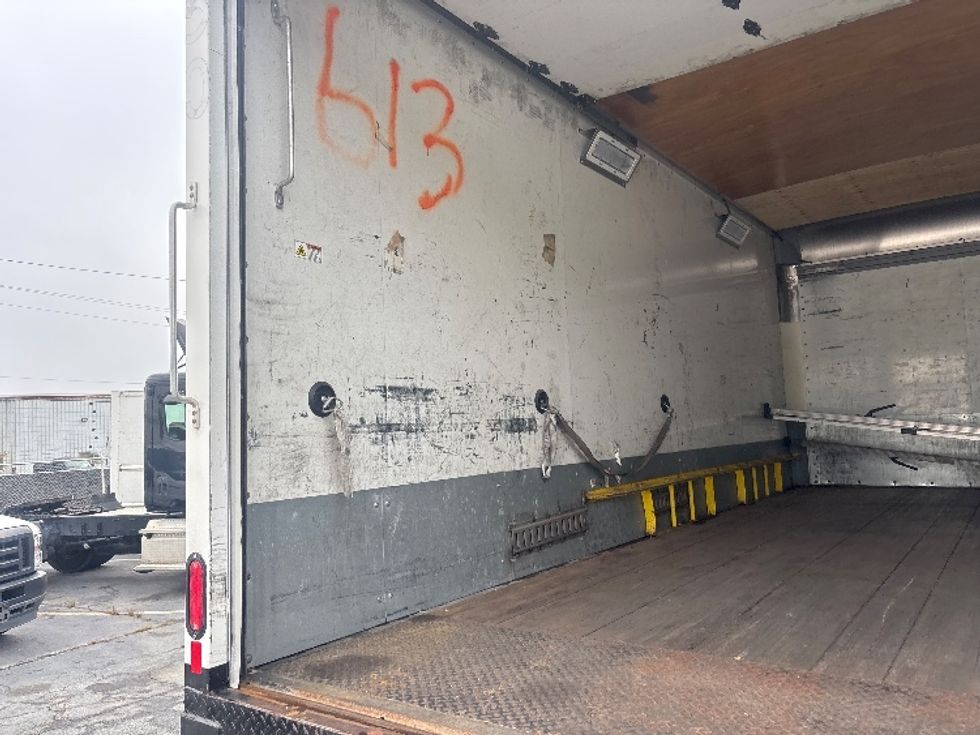 Medium Duty Box Truck-Light and Medium Duty Trucks-International-2020-MV607-Forest Park-GA-136,809\n\t\tmiles-$ 42,000 - Image 10