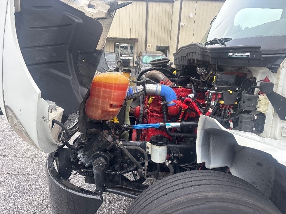 Medium Duty Box Truck-Light and Medium Duty Trucks-International-2020-MV607-Forest Park-GA-136,809\n\t\tmiles-$ 42,000 - Image 23