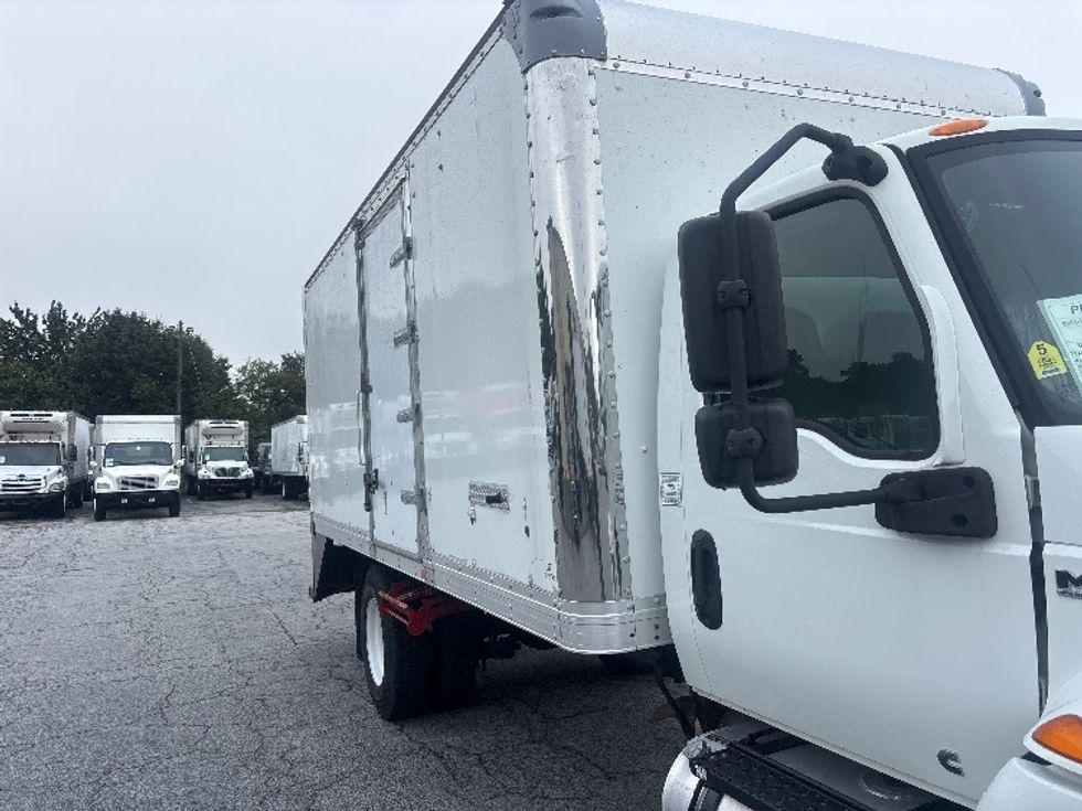 Medium Duty Box Truck-Light and Medium Duty Trucks-International-2020-MV607-Forest Park-GA-136,809\n\t\tmiles-$ 42,000 - Image 25