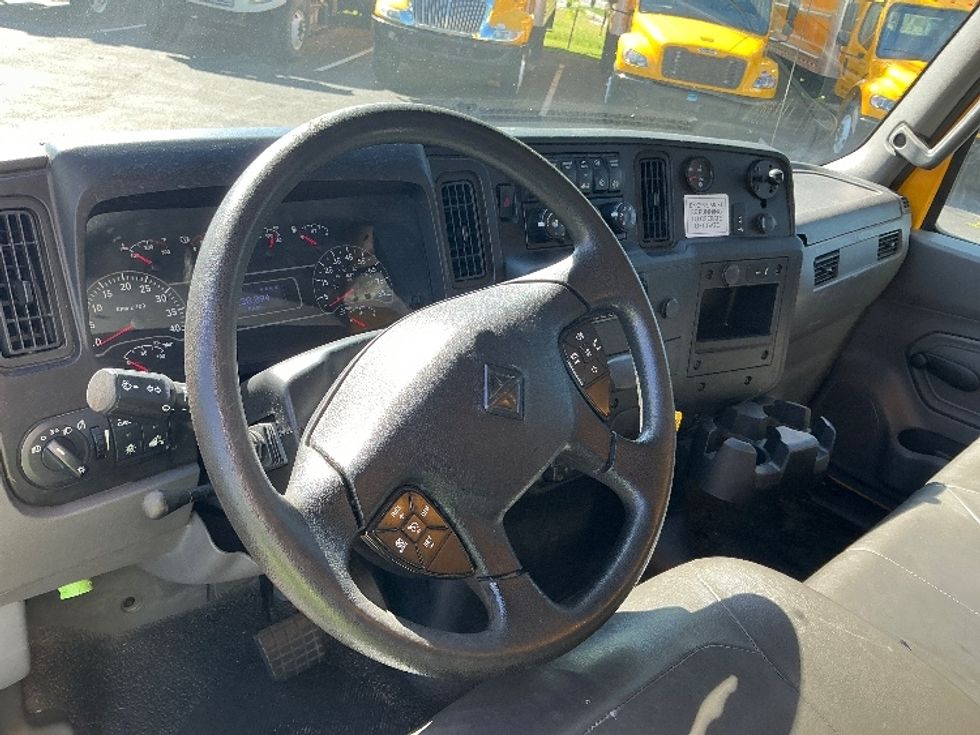 Medium Duty Box Truck-Light and Medium Duty Trucks-International-2020-MV607-Forest Park-GA-138,094\n\t\tmiles-$ 52,750 - Image 14
