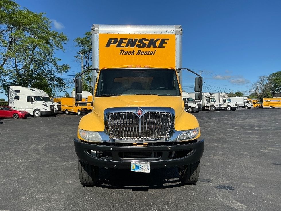 Medium Duty Box Truck-Light and Medium Duty Trucks-International-2020-MV607-Forest Park-GA-138,094\n\t\tmiles-$ 52,750 - Image 2