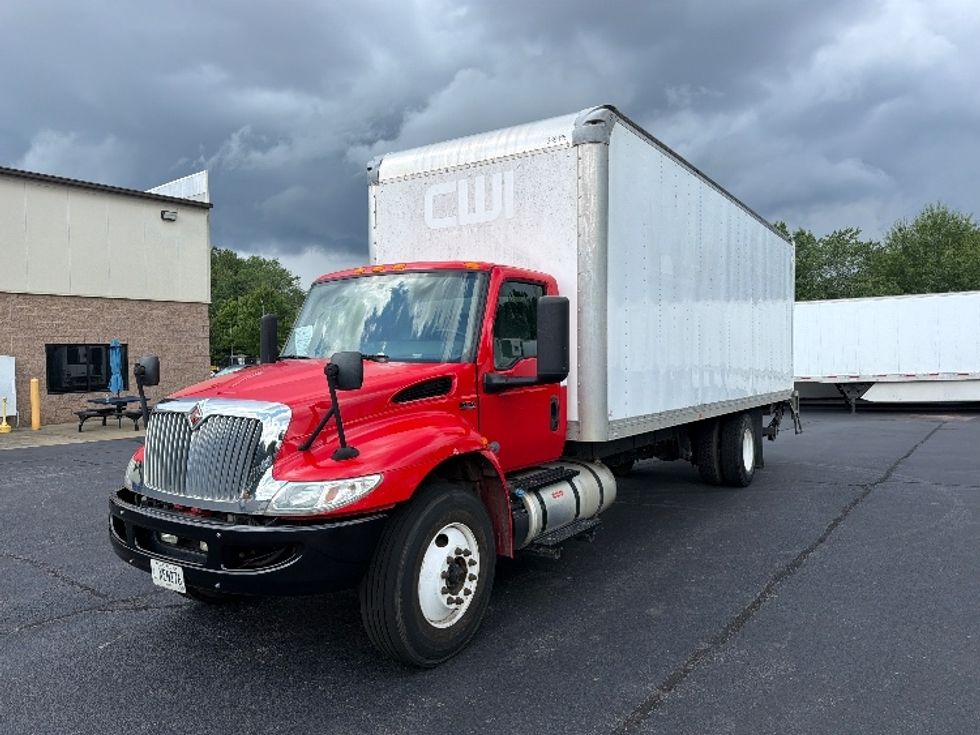Medium Duty Box Truck-Light and Medium Duty Trucks-International-2020-MV607-Forest Park-GA-139,319\n\t\tmiles-$ 63,750 - Image 1