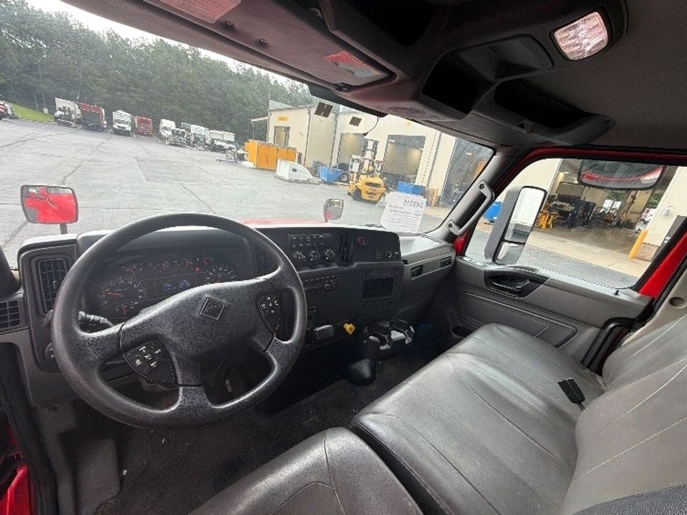 Medium Duty Box Truck-Light and Medium Duty Trucks-International-2020-MV607-Forest Park-GA-139,319\n\t\tmiles-$ 63,750 - Image 18