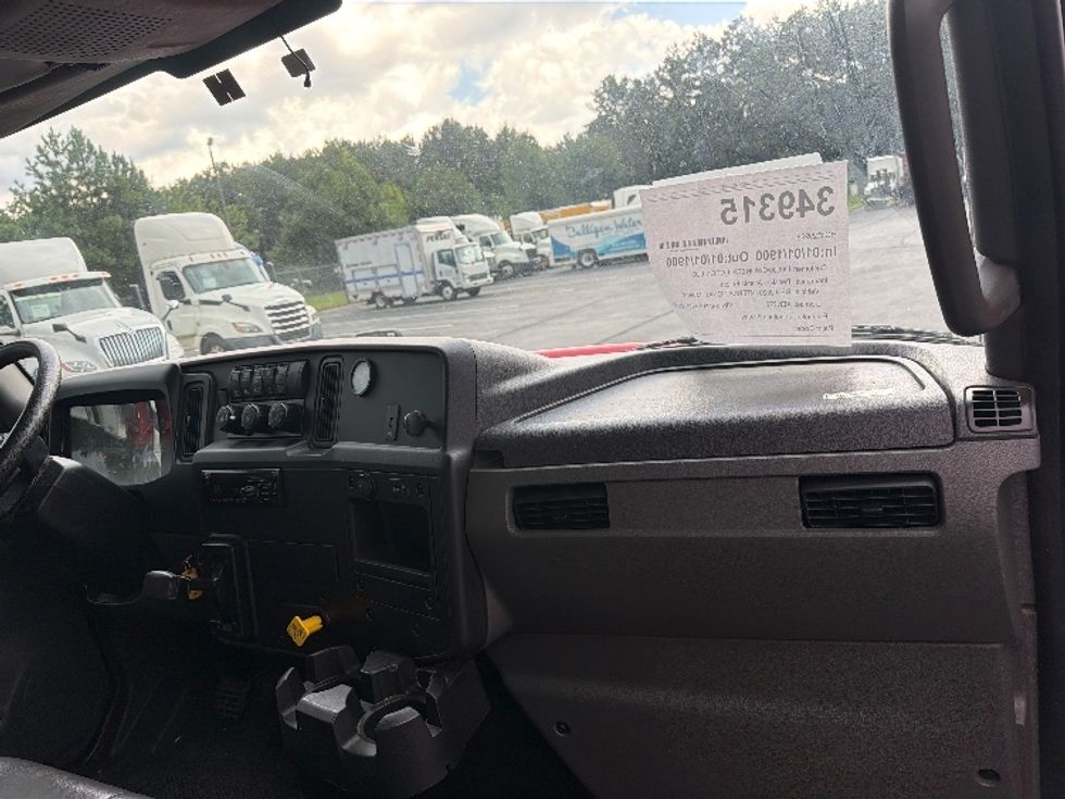 Medium Duty Box Truck-Light and Medium Duty Trucks-International-2020-MV607-Forest Park-GA-139,319\n\t\tmiles-$ 63,750 - Image 21