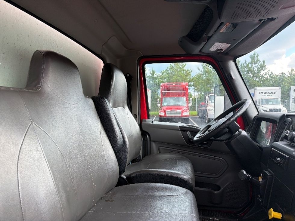 Medium Duty Box Truck-Light and Medium Duty Trucks-International-2020-MV607-Forest Park-GA-139,319\n\t\tmiles-$ 63,750 - Image 22