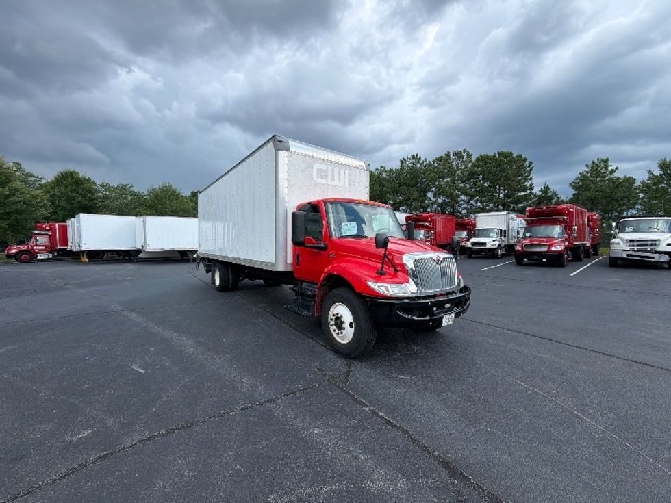 Medium Duty Box Truck-Light and Medium Duty Trucks-International-2020-MV607-Forest Park-GA-139,319\n\t\tmiles-$ 63,750 - Image 3