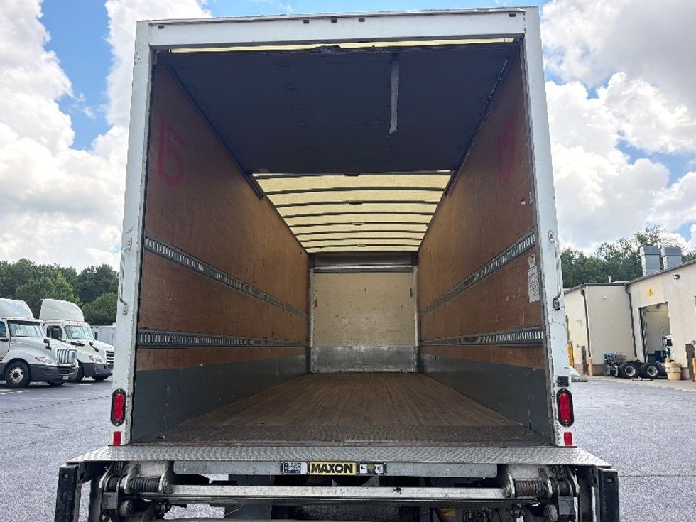 Medium Duty Box Truck-Light and Medium Duty Trucks-International-2020-MV607-Forest Park-GA-139,319\n\t\tmiles-$ 63,750 - Image 8
