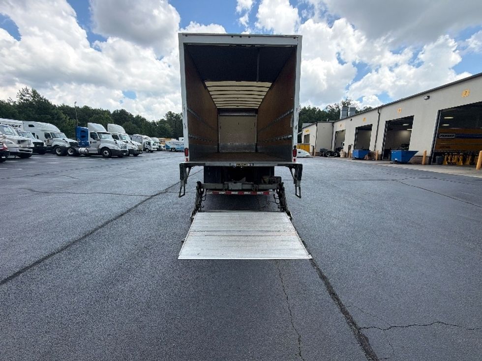 Medium Duty Box Truck-Light and Medium Duty Trucks-International-2020-MV607-Forest Park-GA-139,319\n\t\tmiles-$ 63,750 - Image 9