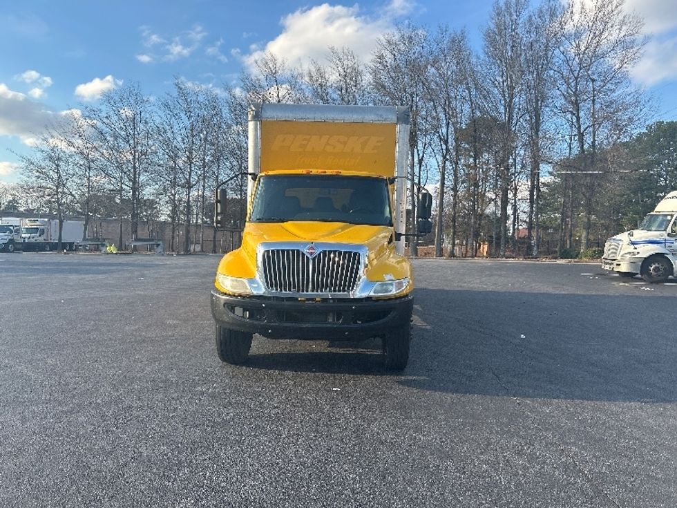 Medium Duty Box Truck-Light and Medium Duty Trucks-International-2020-MV607-Forest Park-GA-160,997\n\t\tmiles-$ 36,750 - Image 2