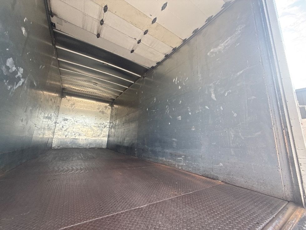 Medium Duty Box Truck-Light and Medium Duty Trucks-International-2020-MV607-Forest Park-GA-175,071\n\t\tmiles-$ 36,500 - Image 12
