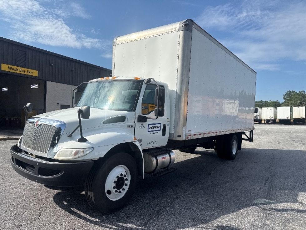 Medium Duty Box Truck-Light and Medium Duty Trucks-International-2020-MV607-Forest Park-GA-175,071\n\t\tmiles-$ 36,500 - Image 3