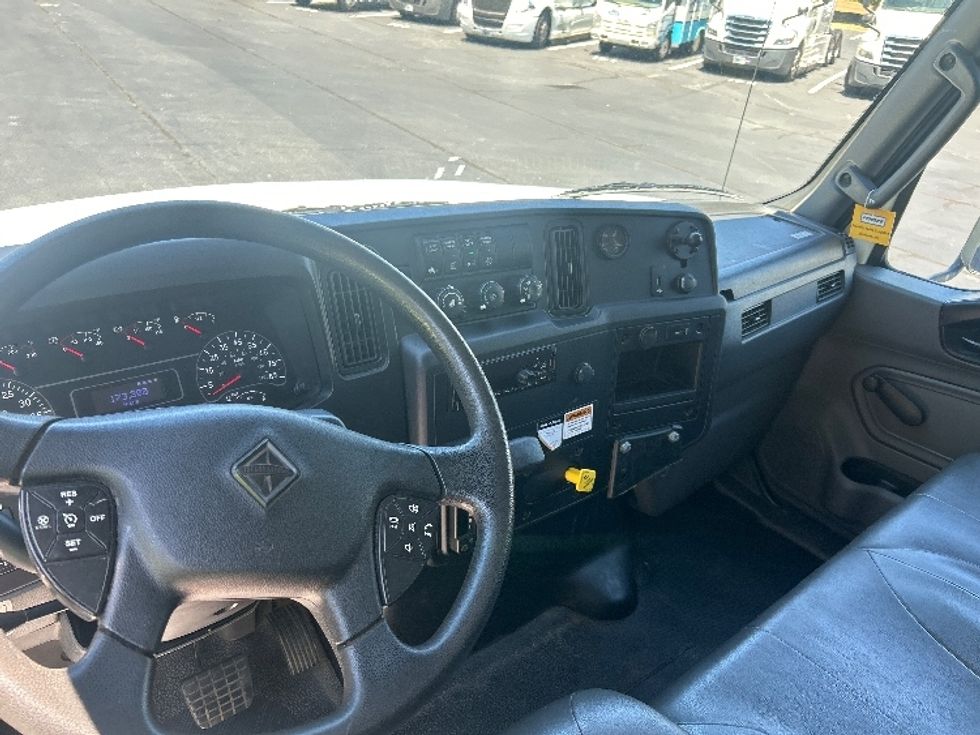 Medium Duty Box Truck-Light and Medium Duty Trucks-International-2020-MV607-Forest Park-GA-178,018\n\t\tmiles-$ 48,750 - Image 16