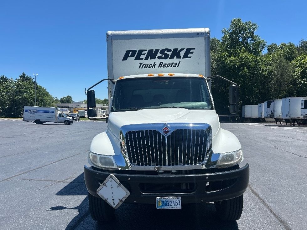 Medium Duty Box Truck-Light and Medium Duty Trucks-International-2020-MV607-Forest Park-GA-178,018\n\t\tmiles-$ 48,750 - Image 2