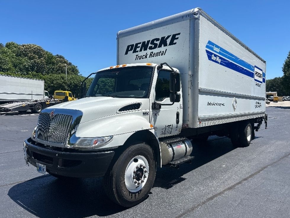 Medium Duty Box Truck-Light and Medium Duty Trucks-International-2020-MV607-Forest Park-GA-178,018\n\t\tmiles-$ 48,750 - Image 3