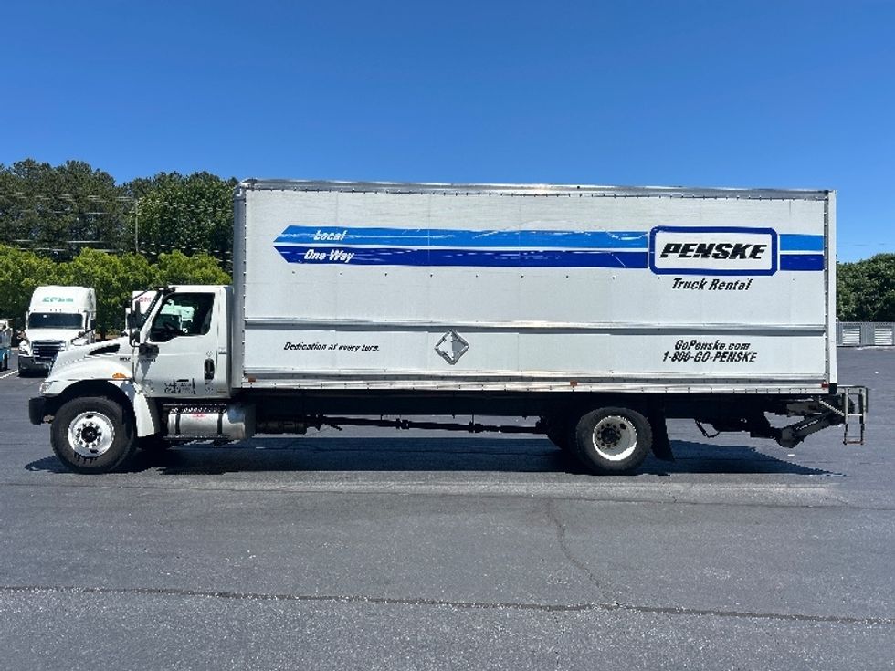 Medium Duty Box Truck-Light and Medium Duty Trucks-International-2020-MV607-Forest Park-GA-178,018\n\t\tmiles-$ 48,750 - Image 4