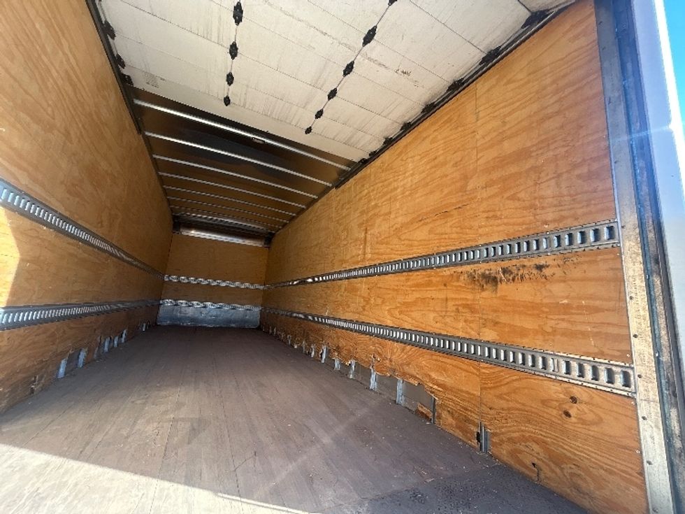 Medium Duty Box Truck-Light and Medium Duty Trucks-International-2020-MV607-Forest Park-GA-199,873\n\t\tmiles-$ 47,500 - Image 10