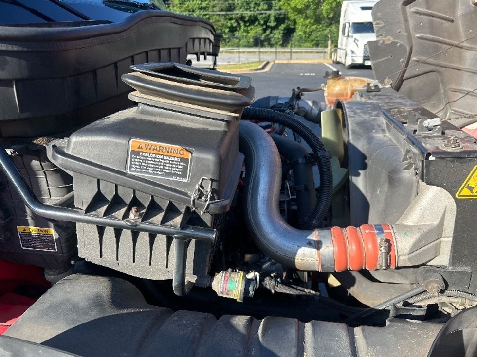 Medium Duty Box Truck-Light and Medium Duty Trucks-International-2020-MV607-Forest Park-GA-199,873\n\t\tmiles-$ 47,500 - Image 21