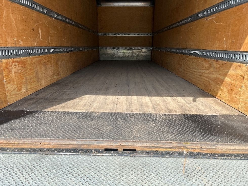 Medium Duty Box Truck-Light and Medium Duty Trucks-International-2020-MV607-Forest Park-GA-201,392\n\t\tmiles-$ 53,250 - Image 10
