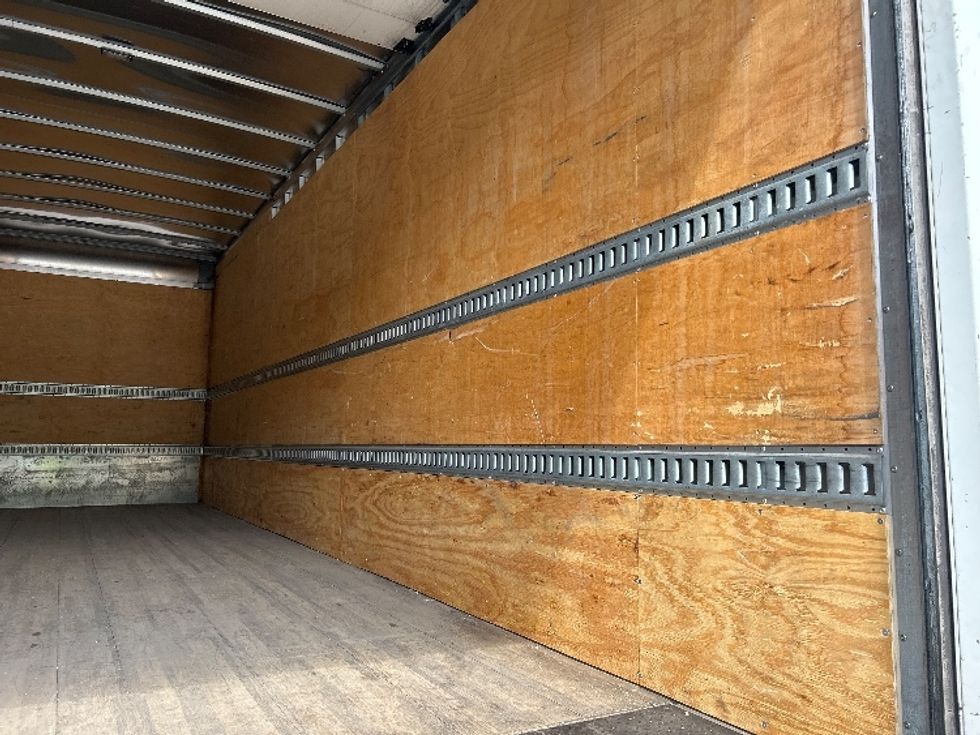 Medium Duty Box Truck-Light and Medium Duty Trucks-International-2020-MV607-Forest Park-GA-201,392\n\t\tmiles-$ 53,250 - Image 12