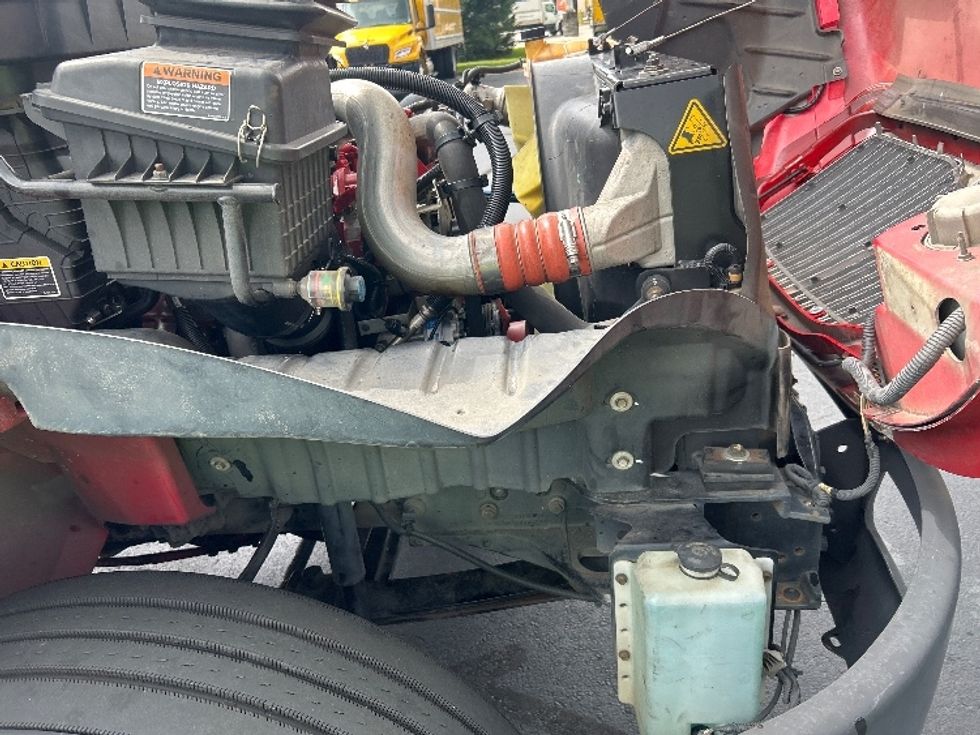 Medium Duty Box Truck-Light and Medium Duty Trucks-International-2020-MV607-Forest Park-GA-201,392\n\t\tmiles-$ 53,250 - Image 23