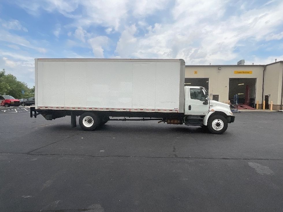 Medium Duty Box Truck-Light and Medium Duty Trucks-International-2020-MV607-Forest Park-GA-270,795\n\t\tmiles-$ 35,250 - Image 11