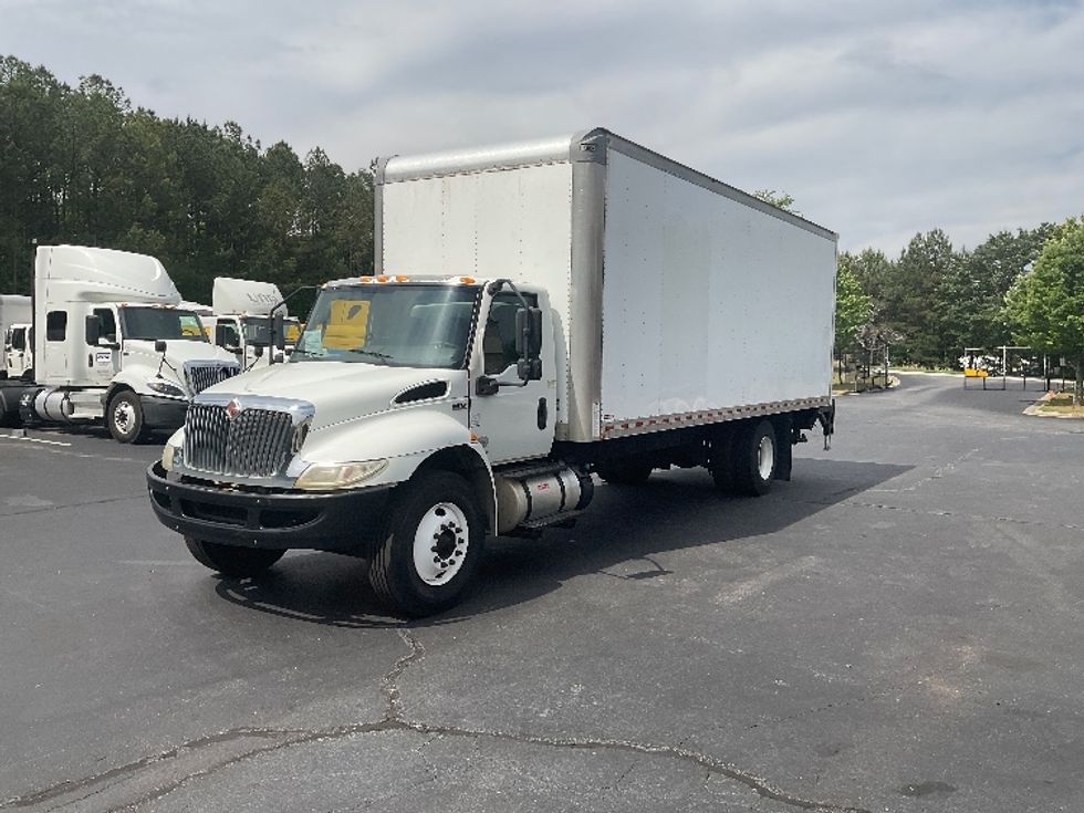 Medium Duty Box Truck-Light and Medium Duty Trucks-International-2020-MV607-Forest Park-GA-270,795\n\t\tmiles-$ 35,250 - Image 3