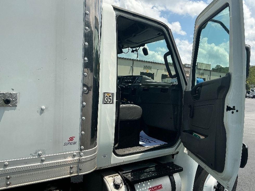 Medium Duty Box Truck-Light and Medium Duty Trucks-International-2020-MV607-Forest Park-GA-87,748\n\t\tmiles-$ 46,750 - Image 19