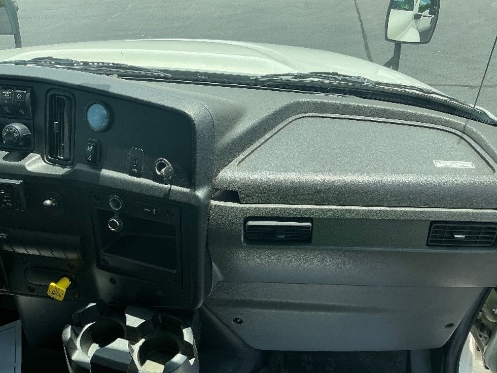 Medium Duty Box Truck-Light and Medium Duty Trucks-International-2020-MV607-Forest Park-GA-87,748\n\t\tmiles-$ 46,750 - Image 20